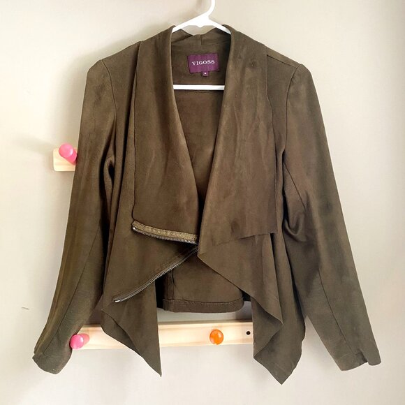 Vigoss Faux Suede Waterfall Zip Moto Jacket in Olive Green - Picture 2 of 8